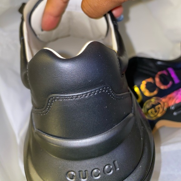 Gucci Men’s Rython sneakers - Picture 7 of 11